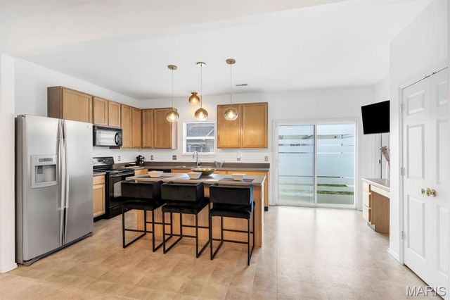 321 Hawks View Drive, O'fallon, MO 63368