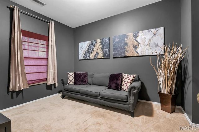 321 Hawks View Drive, O'fallon, MO 63368