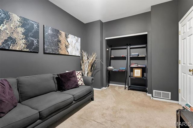 321 Hawks View Drive, O'fallon, MO 63368