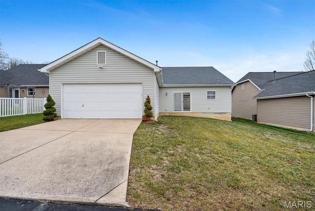 321 Hawks View Drive, O'fallon, MO 63368