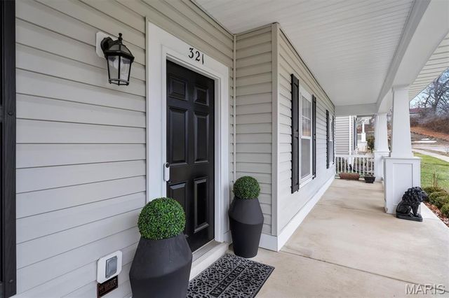 321 Hawks View Drive, O'fallon, MO 63368