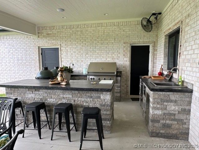 913 Prairie View Road S, Ardmore, OK 73401