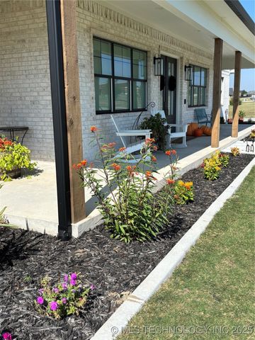 913 Prairie View Road S, Ardmore, OK 73401