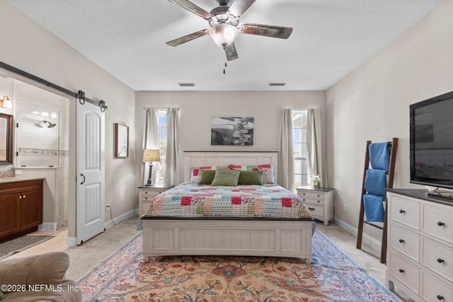 737 CONSTITUTION Place, Macclenny, FL 32063
