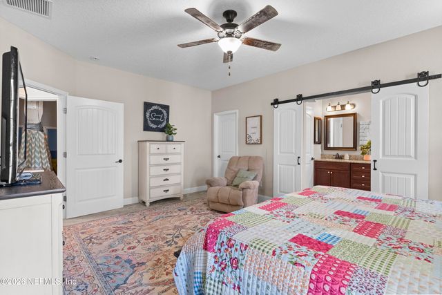 737 CONSTITUTION Place, Macclenny, FL 32063
