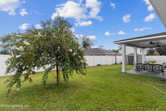 737 CONSTITUTION Place, Macclenny, FL 32063