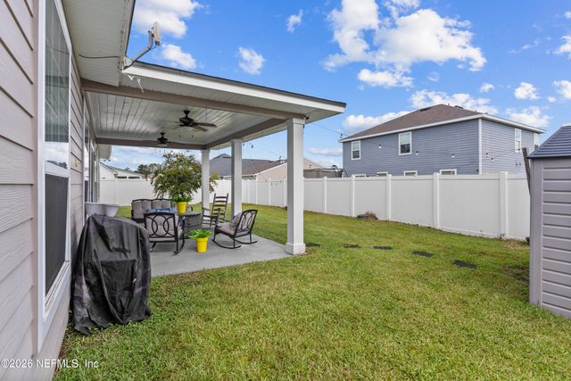 737 CONSTITUTION Place, Macclenny, FL 32063