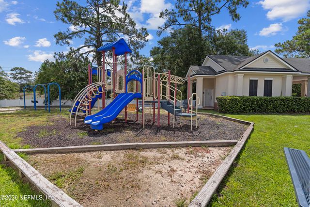 737 CONSTITUTION Place, Macclenny, FL 32063