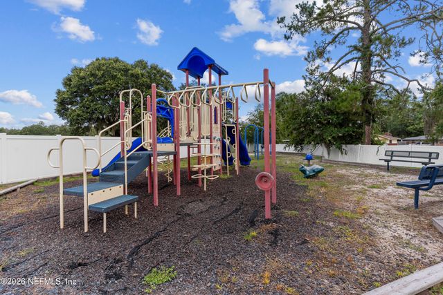 737 CONSTITUTION Place, Macclenny, FL 32063