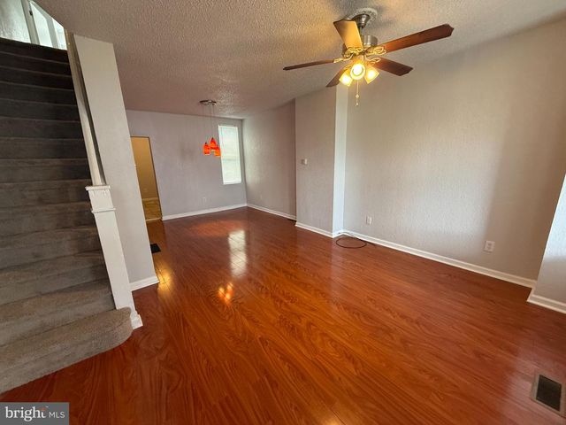 218 E DORSET ST, Philadelphia, PA 19119