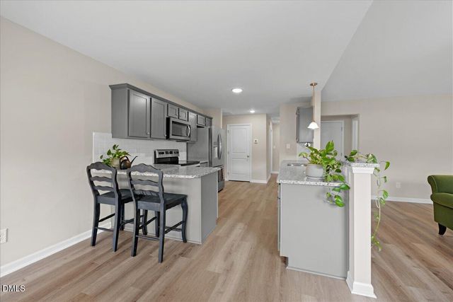 92 Apple Grove Lane, Four Oaks, NC 27524