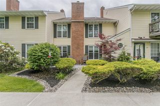 56 The Rise, Warwick, NY 10990