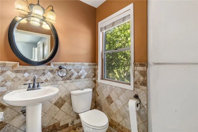 12411 Osborne 2, Pacoima, CA 91331