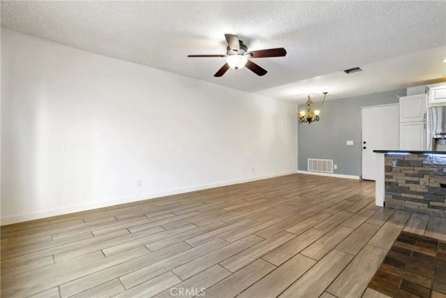 12411 Osborne 2, Pacoima, CA 91331