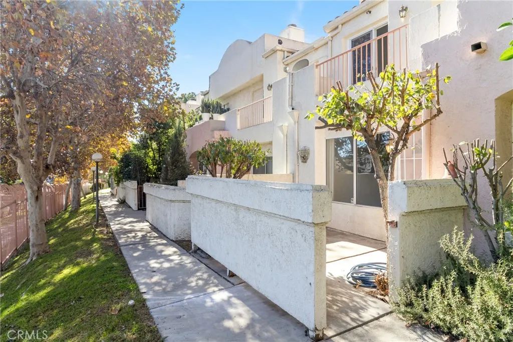 12411 Osborne 2, Pacoima, CA 91331