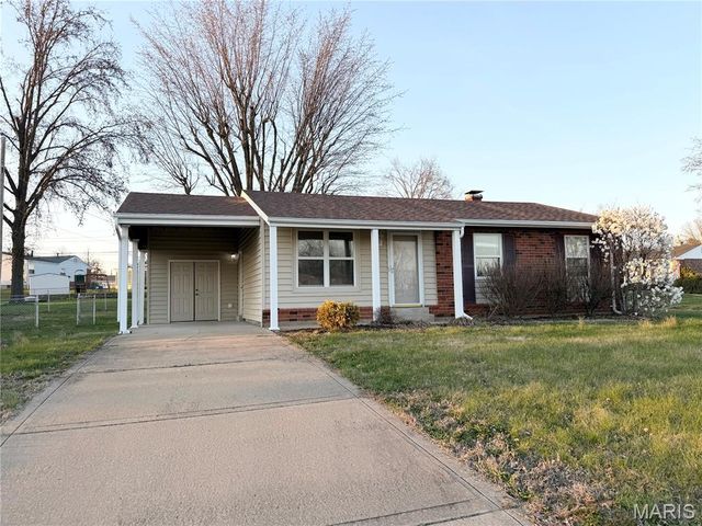 5405 Butler Hill Estates Drive, St Louis, MO 63128