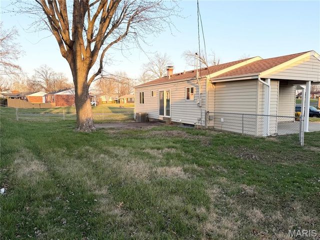 5405 Butler Hill Estates Drive, St Louis, MO 63128