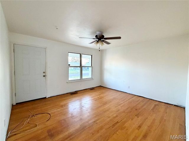 5405 Butler Hill Estates Drive, St Louis, MO 63128