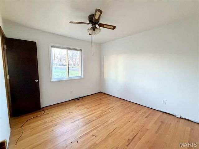 5405 Butler Hill Estates Drive, St Louis, MO 63128