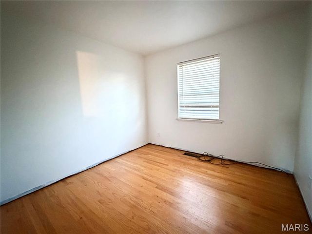 5405 Butler Hill Estates Drive, St Louis, MO 63128