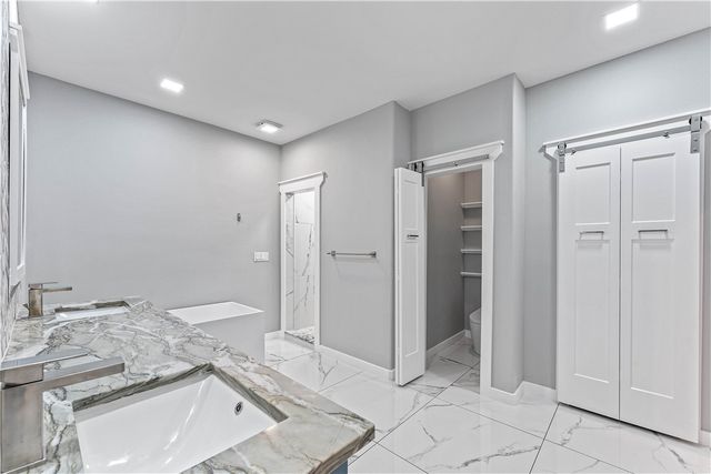 8767 Pageant Drive, Rogers, AR 72756