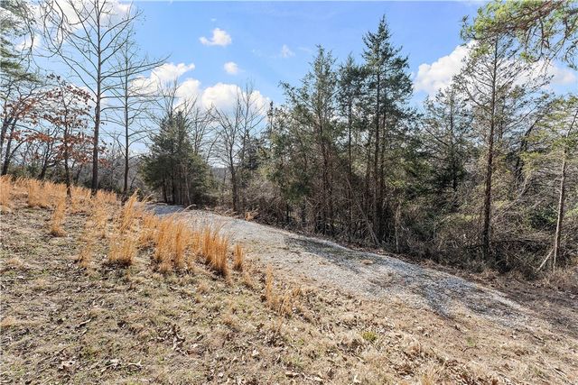 8767 Pageant Drive, Rogers, AR 72756