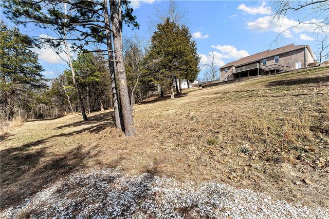 8767 Pageant Drive, Rogers, AR 72756