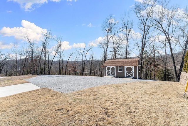 8767 Pageant Drive, Rogers, AR 72756