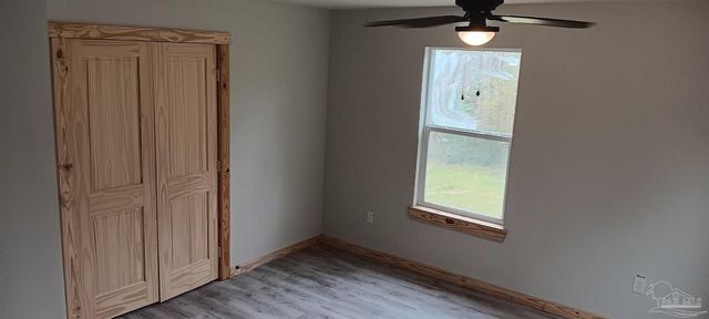 5770 N Hwy 95a, Molino, FL 32577