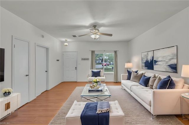 4304 Merlyn Walk PL, Newport News, VA 23602