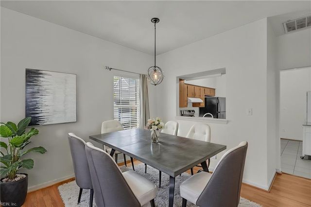 4304 Merlyn Walk PL, Newport News, VA 23602