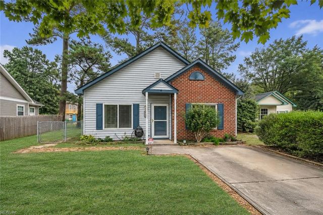 4304 Merlyn Walk PL, Newport News, VA 23602