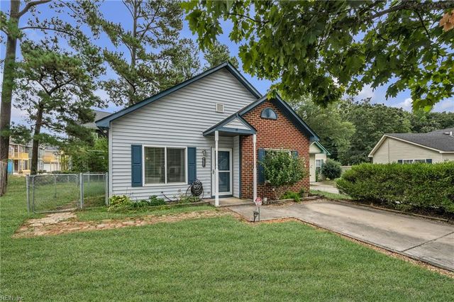 4304 Merlyn Walk PL, Newport News, VA 23602