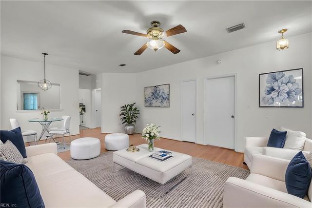 4304 Merlyn Walk PL, Newport News, VA 23602
