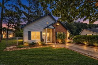 4304 Merlyn Walk PL, Newport News, VA 23602