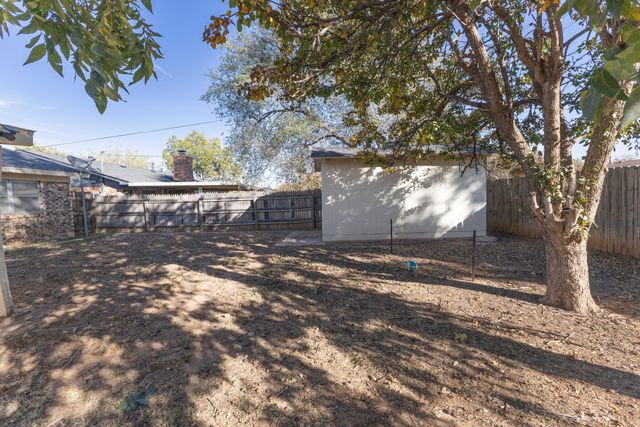 5427 40th Street, Lubbock, TX 79414