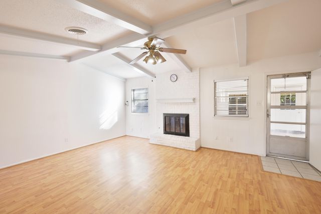 5427 40th Street, Lubbock, TX 79414