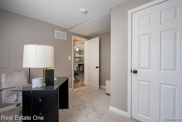 51275 7 Mile Road, Northville, MI 48167