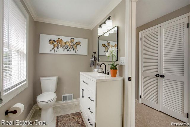 51275 7 Mile Road, Northville, MI 48167