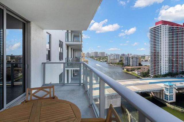 4010 S Ocean Drive R1102, Hollywood, FL 33019