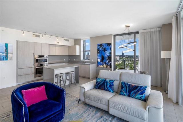 4010 S Ocean Drive R1102, Hollywood, FL 33019