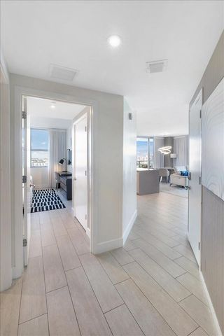 4010 S Ocean Drive R1102, Hollywood, FL 33019