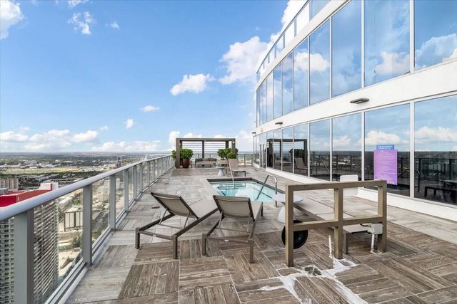 4010 S Ocean Drive R1102, Hollywood, FL 33019