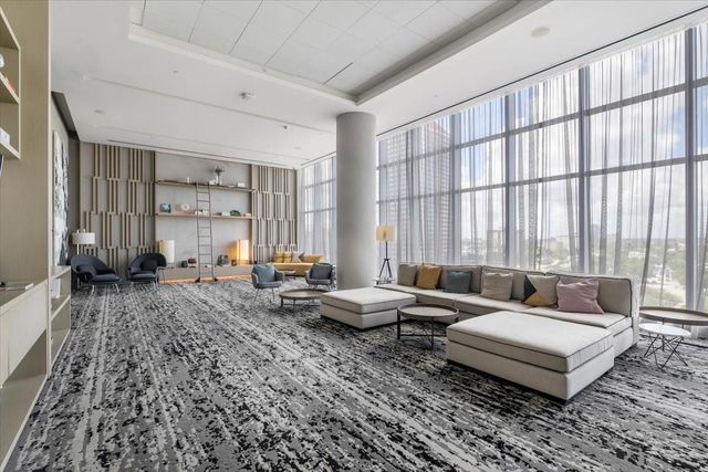 4010 S Ocean Drive R1102, Hollywood, FL 33019