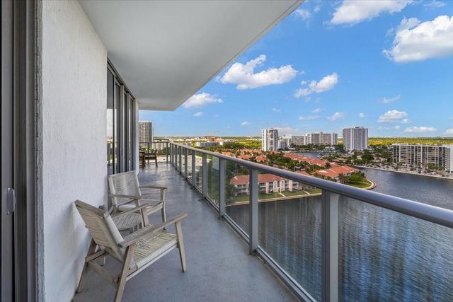 4010 S Ocean Drive R1102, Hollywood, FL 33019