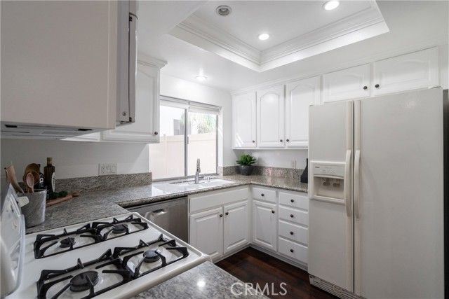 231 Green Lea, Thousand Oaks, CA 91361