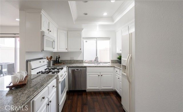 231 Green Lea, Thousand Oaks, CA 91361