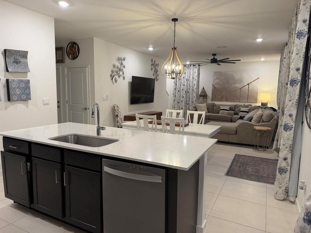 1325 NE 2nd Court, Homestead, FL 33033