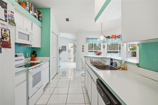 12050 HYDE PARK WAY, Spring Hill, FL 34609