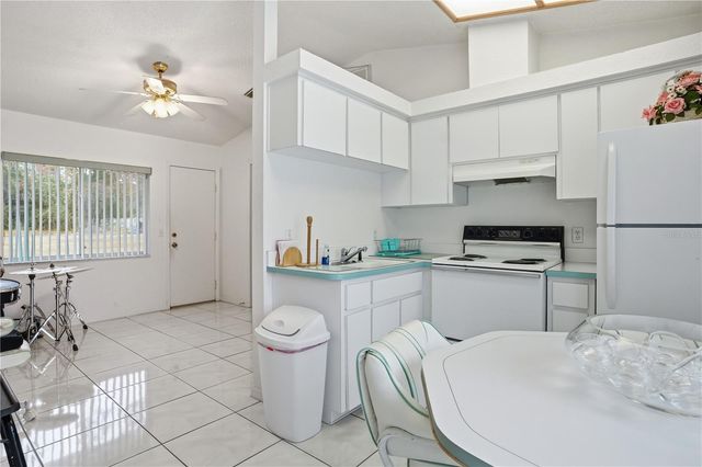 12050 HYDE PARK WAY, Spring Hill, FL 34609